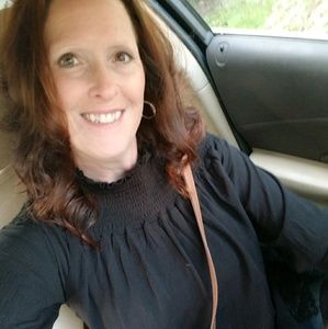 Meet your Posher, Clare